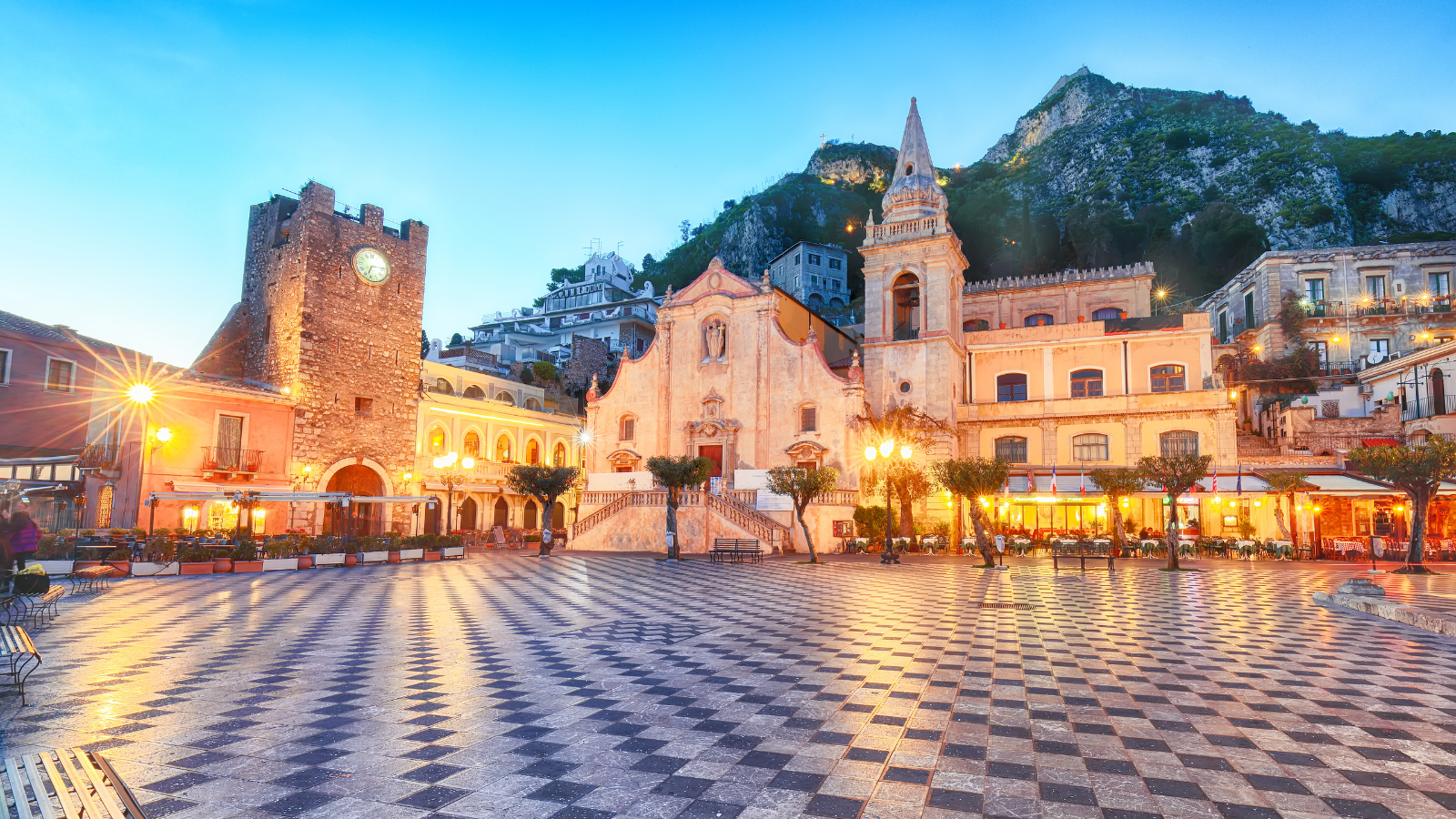 https://taormina.weblandia.it/wp-content/uploads/2025/06/taormina-2.png