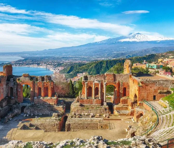 http://Teatro%20Antico%20Taormina